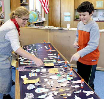 Sophie Blackall Visits Students in Rural Maine